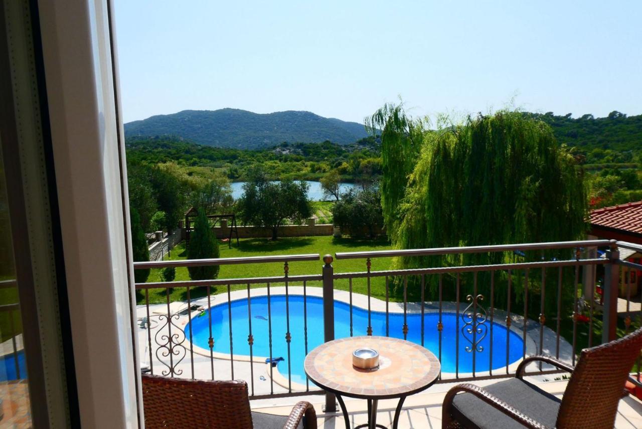 Villa Fabry Плоче Экстерьер фото